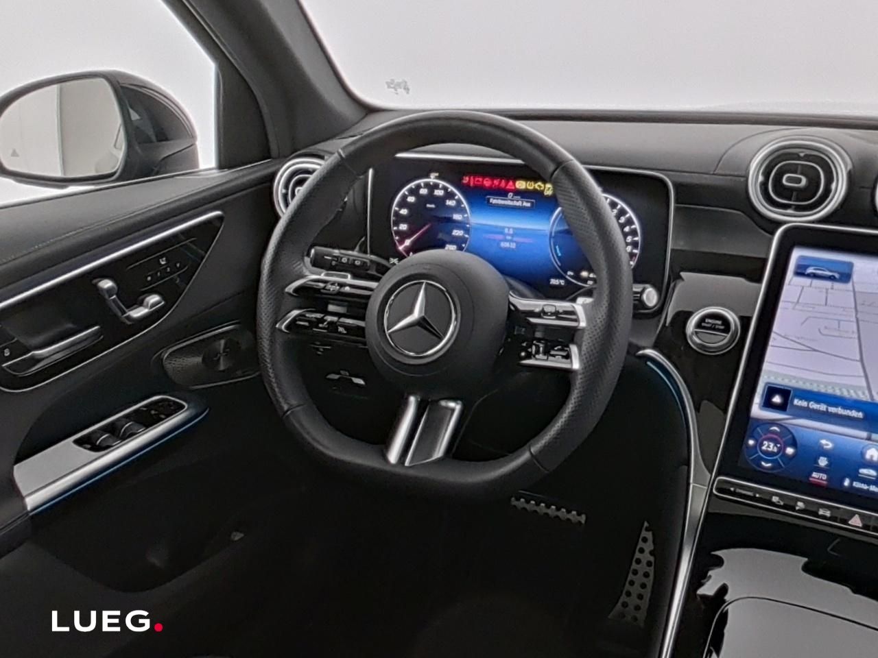 Mercedes-Benz GLC 300 e 4M AMG+NavPr+Pano+DLIGHT+Burm+AHK+360°