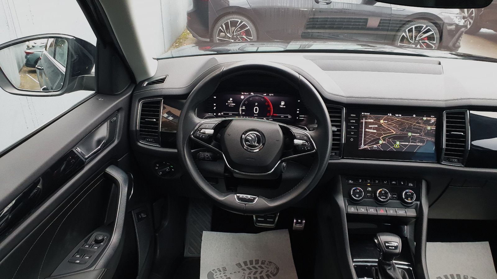 Skoda Kodiaq 2.0 TDI DSG 4x4 L&K Pano/Leder/360/AHK