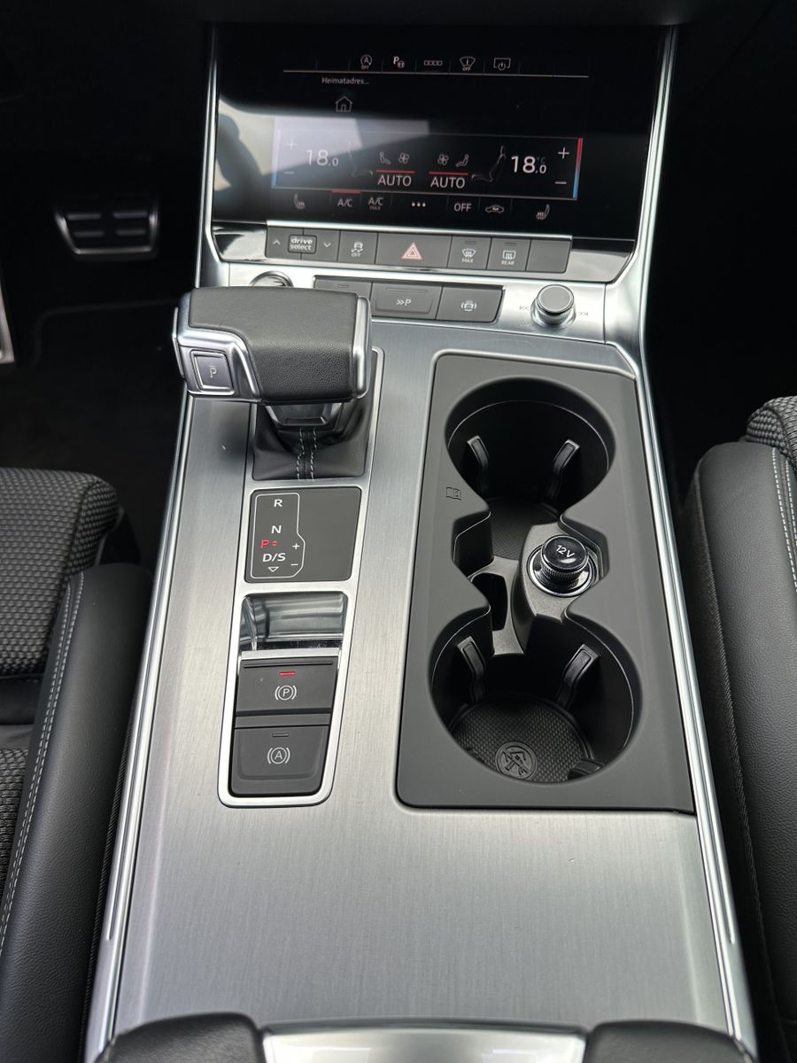 Audi A6 Avant 45 TFSI Qu S-Line NAV+LED+B&O+360°+AHK