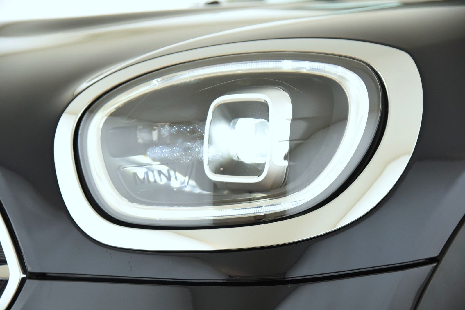 MINI Mini Cooper Countryman MINI Yours - Samsaru's Car Outlet