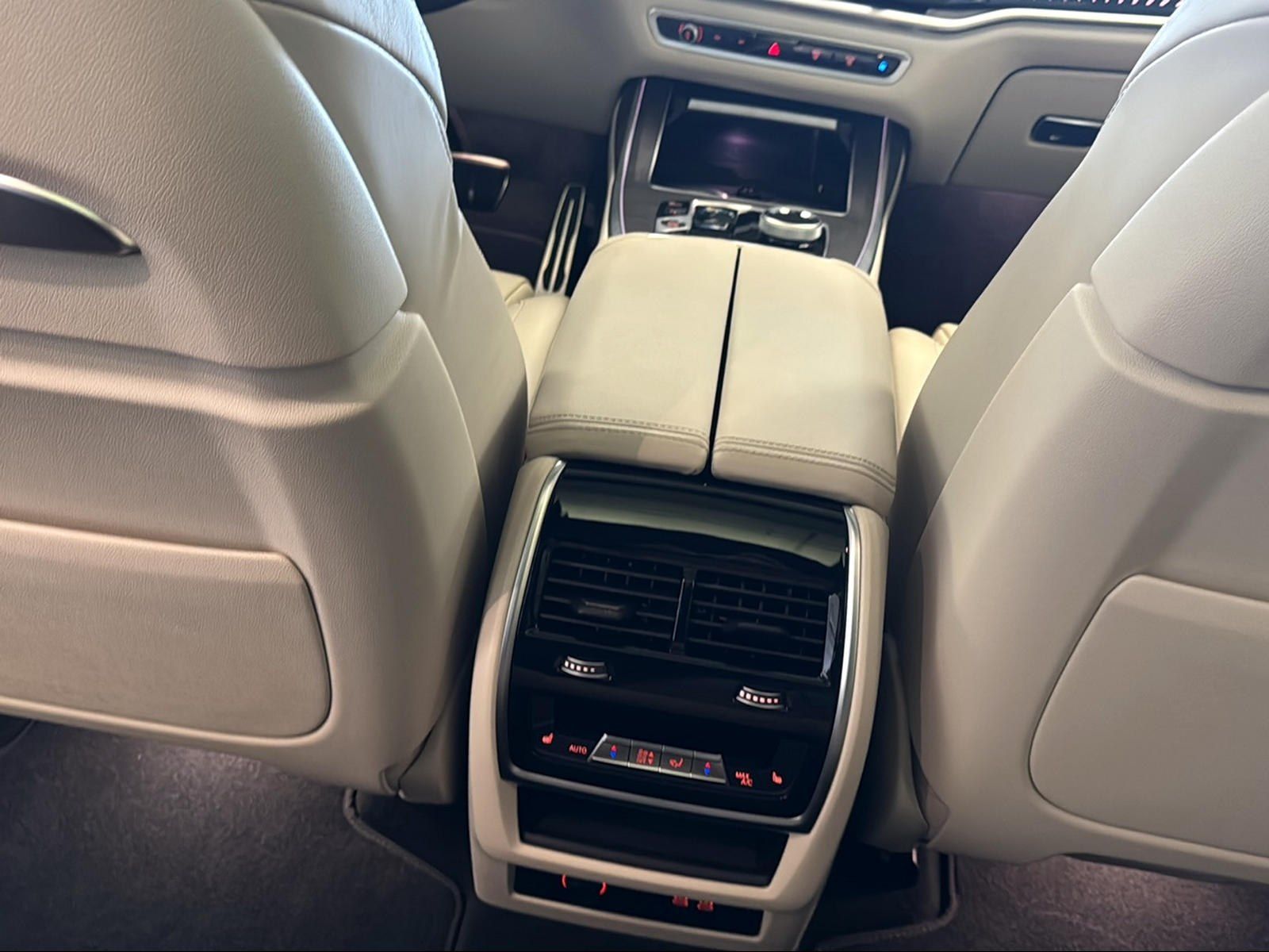 BMW X7 xDrive40d M Sport Standheizung Massage AHK