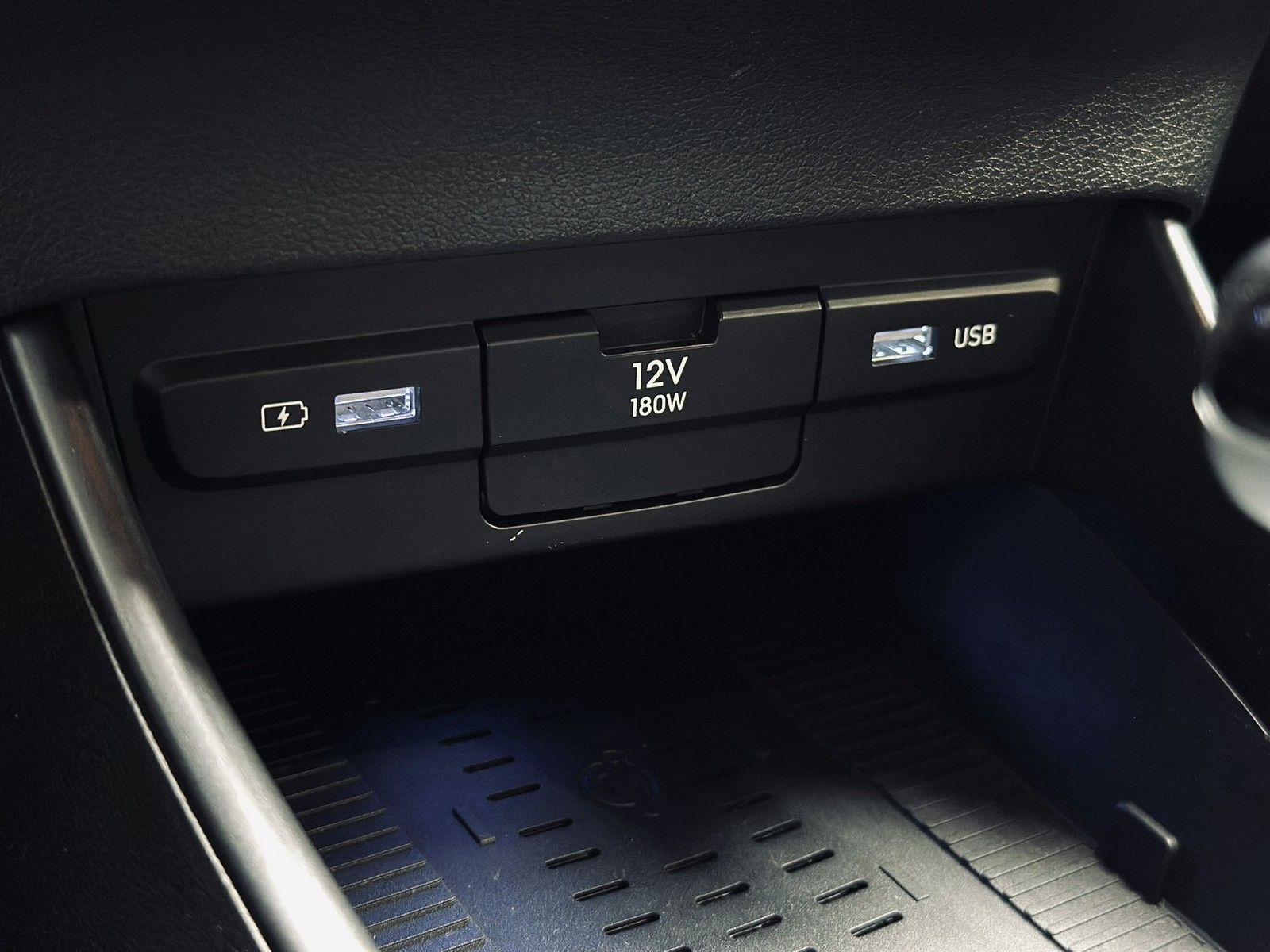 Hyundai i20 Trend Mild-Hybrid - Samsaru's Car Outlet