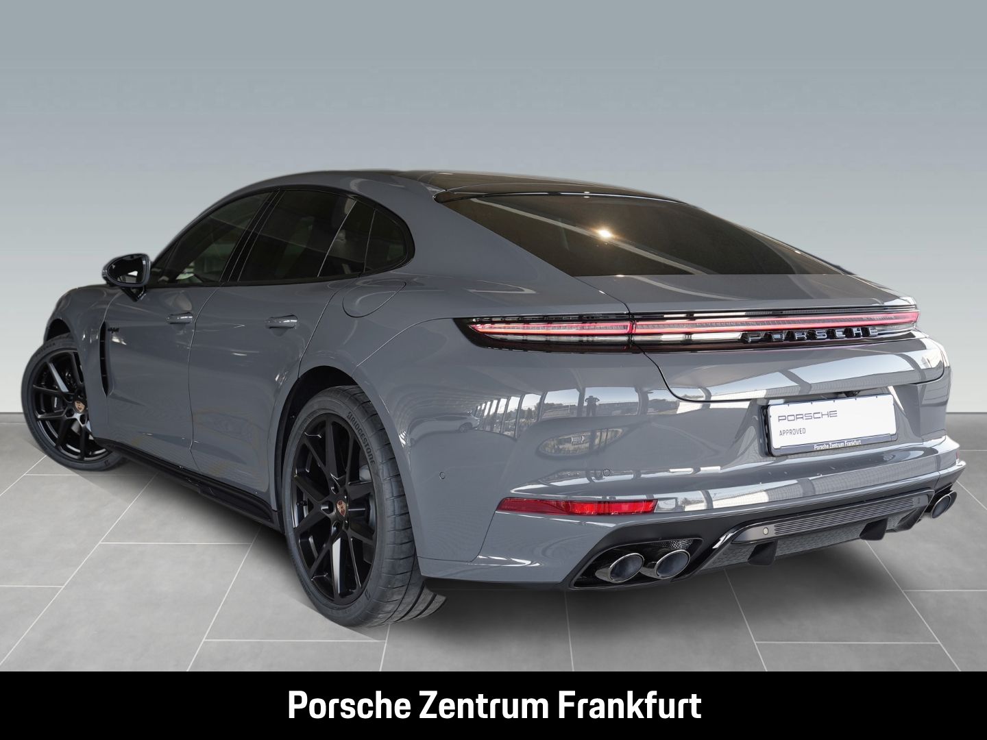 Porsche Panamera 4 E-Hybrid HA-Lenkung InnoDrive Head-Up