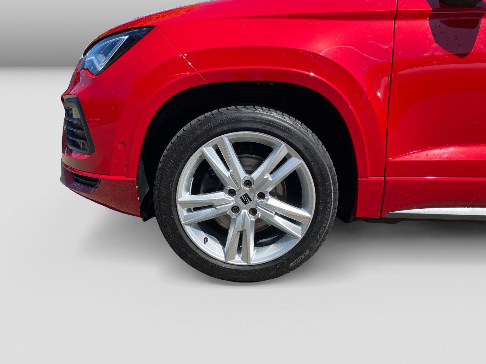 Seat Ateca 2.0TDI DSG FR LED Navii Pano AHK CAM ACC