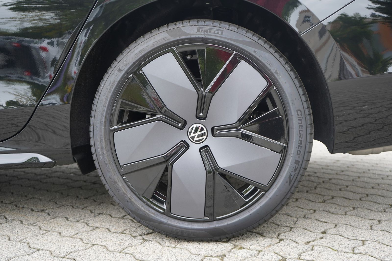 Volkswagen Passat Variant R-Line BlackStyle 2.0 TSI 4M  DSG