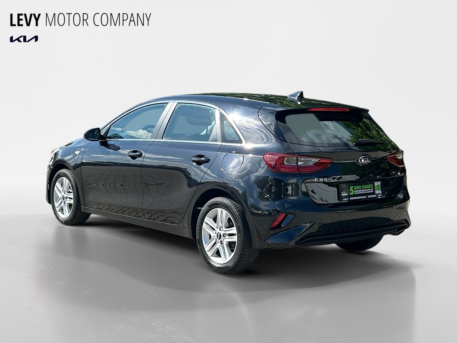 Kia cee'd 1.4 T-GDI Vision - Samsaru's Car Outlet