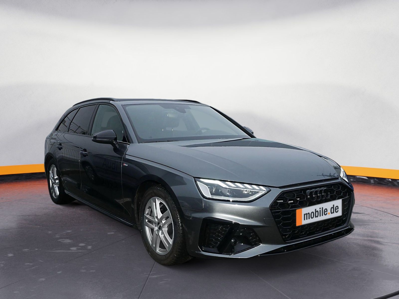 Audi A4 Avant 40 TDI S Line Int - Samsaru's Car Outlet