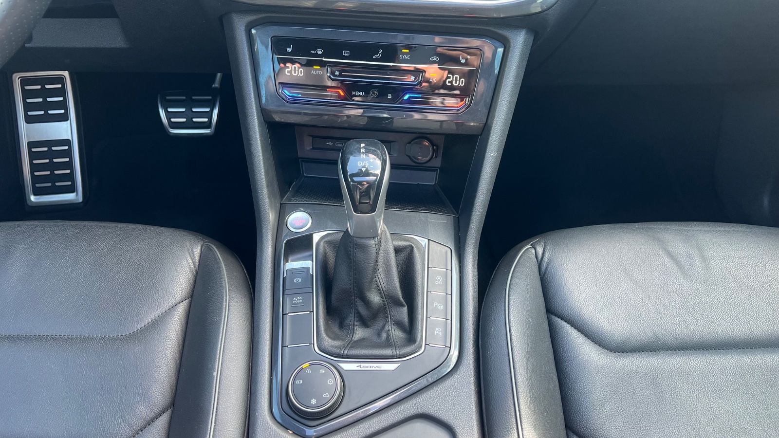 Seat Tarraco 2.0 TDI FR LINE*PANO-7SITZER-AHK-LEDER*