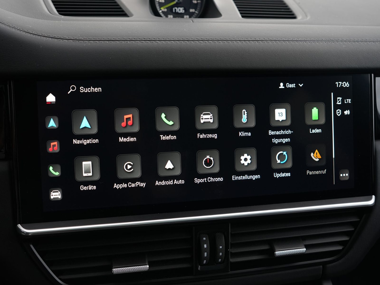 Porsche E-Hybrid MY24-INNODRIVE-ACC-LUFTF.-PANO-BOSE-RS
