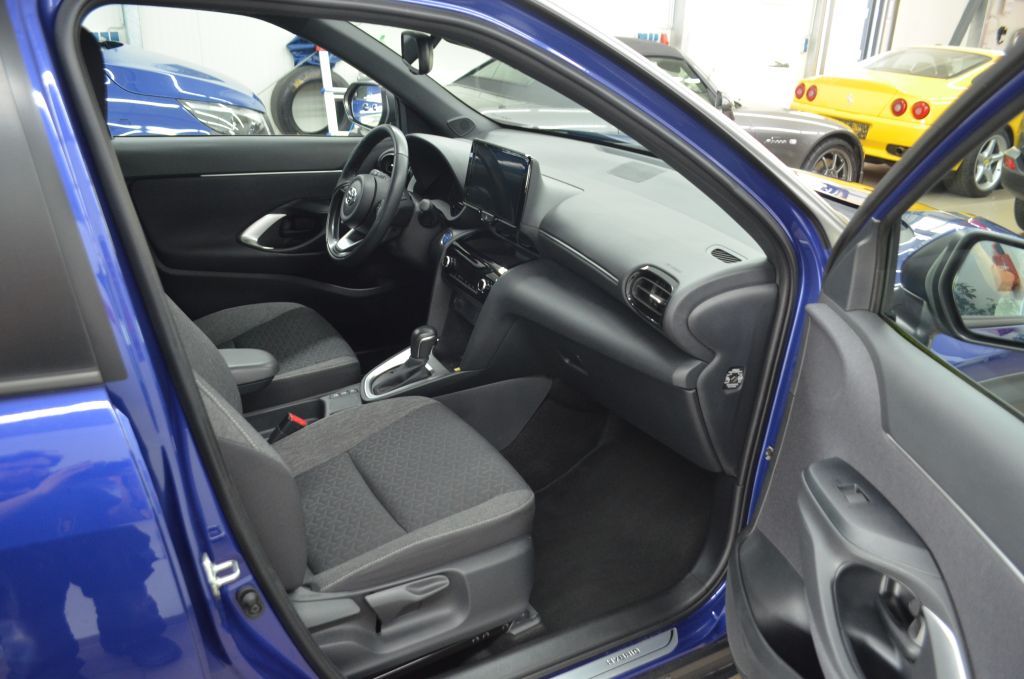 Toyota Yaris Cross Hybrid 1.5 Team D*Matrix*Navi*Lenkra