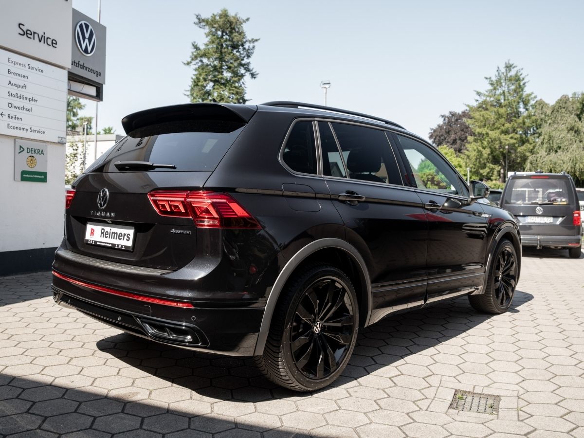 Volkswagen Tiguan R-Line 2.0 TSI - Samsaru's Car Outlet