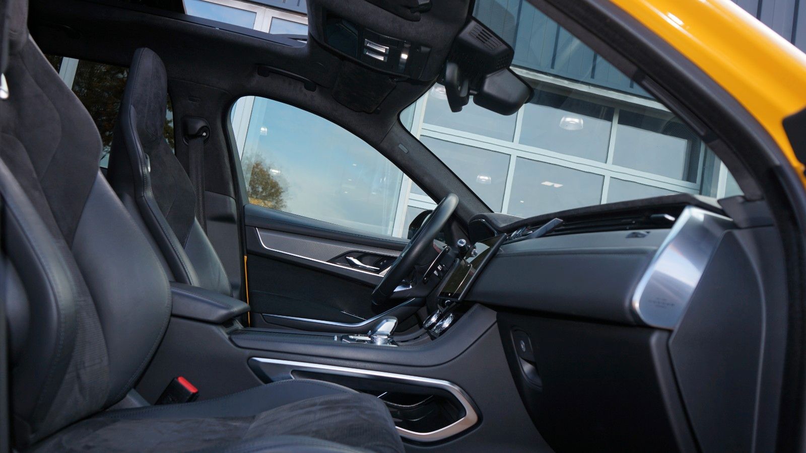 Jaguar F-PACE P550 SVR AWD*PANO*HUD*22"ALU*ACC*