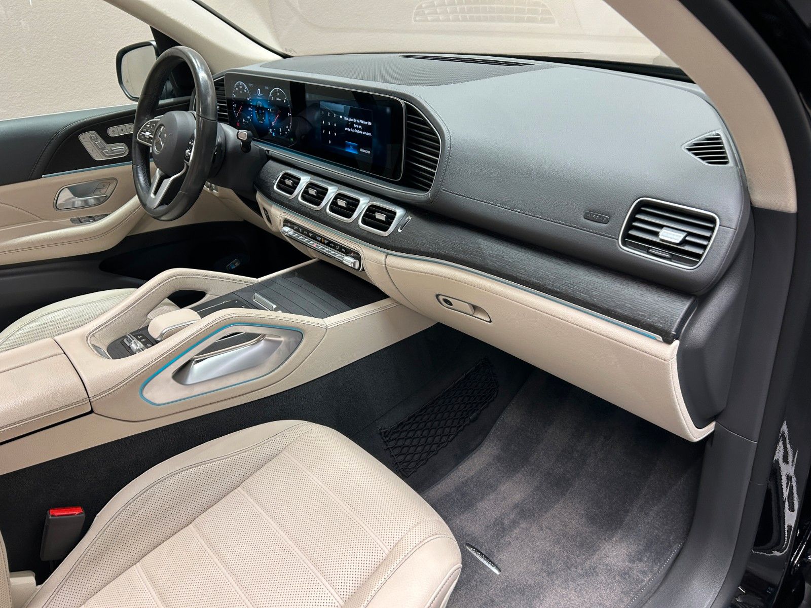 Mercedes-Benz GLE400 d 4M ***AMG LINE***ACTIVE BODY CONTROL***
