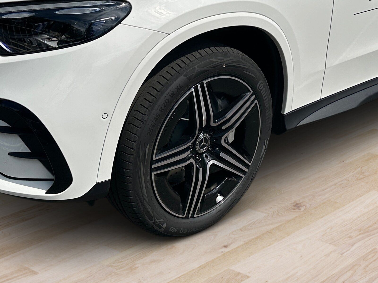 Mercedes-Benz GLC 300 de 4M AMG°LEDER°AHK°360°PANO°KEYL°