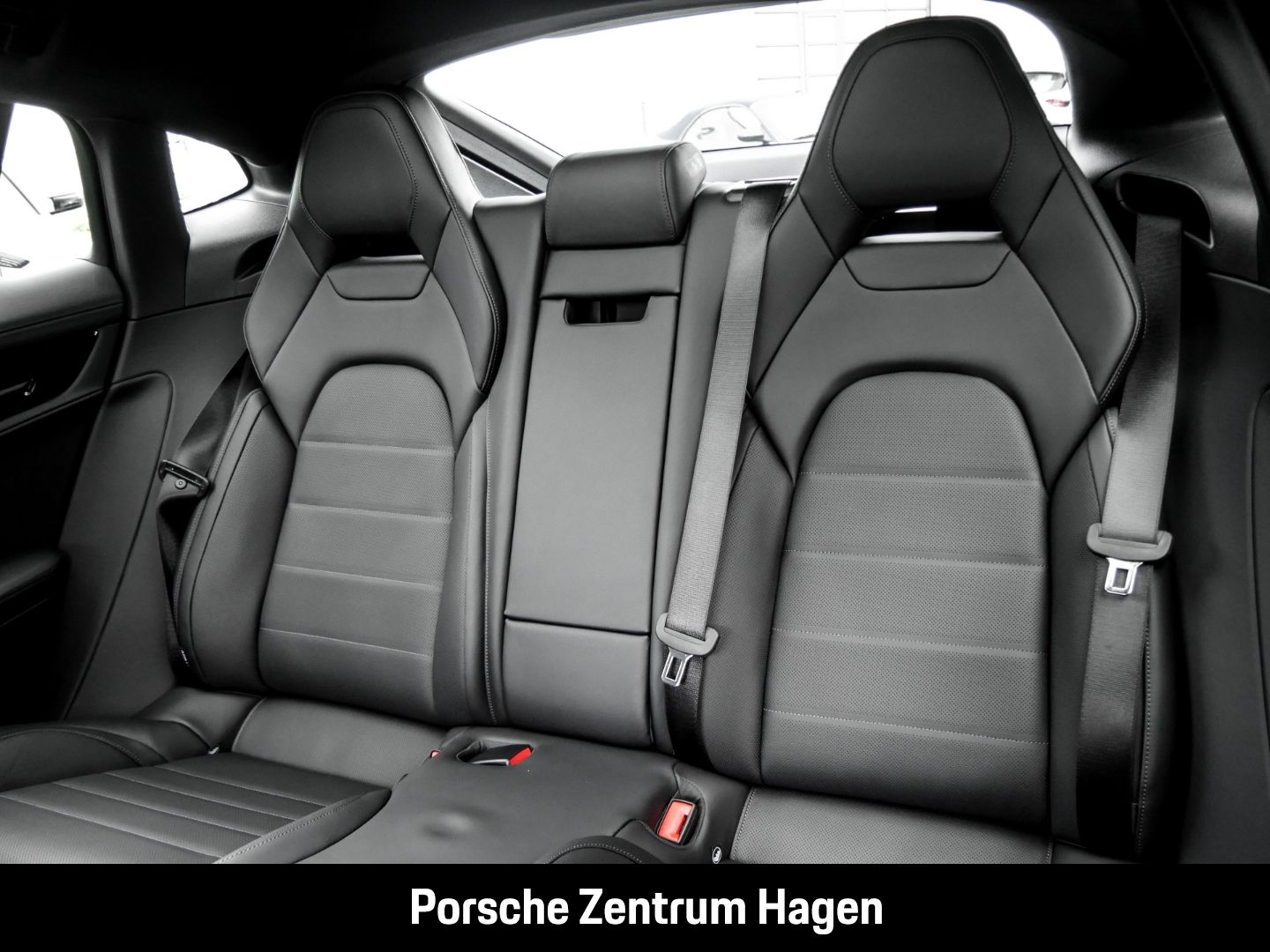 Porsche Panamera 4S E-Hybrid Sportabgasanlage HA-Lenkung