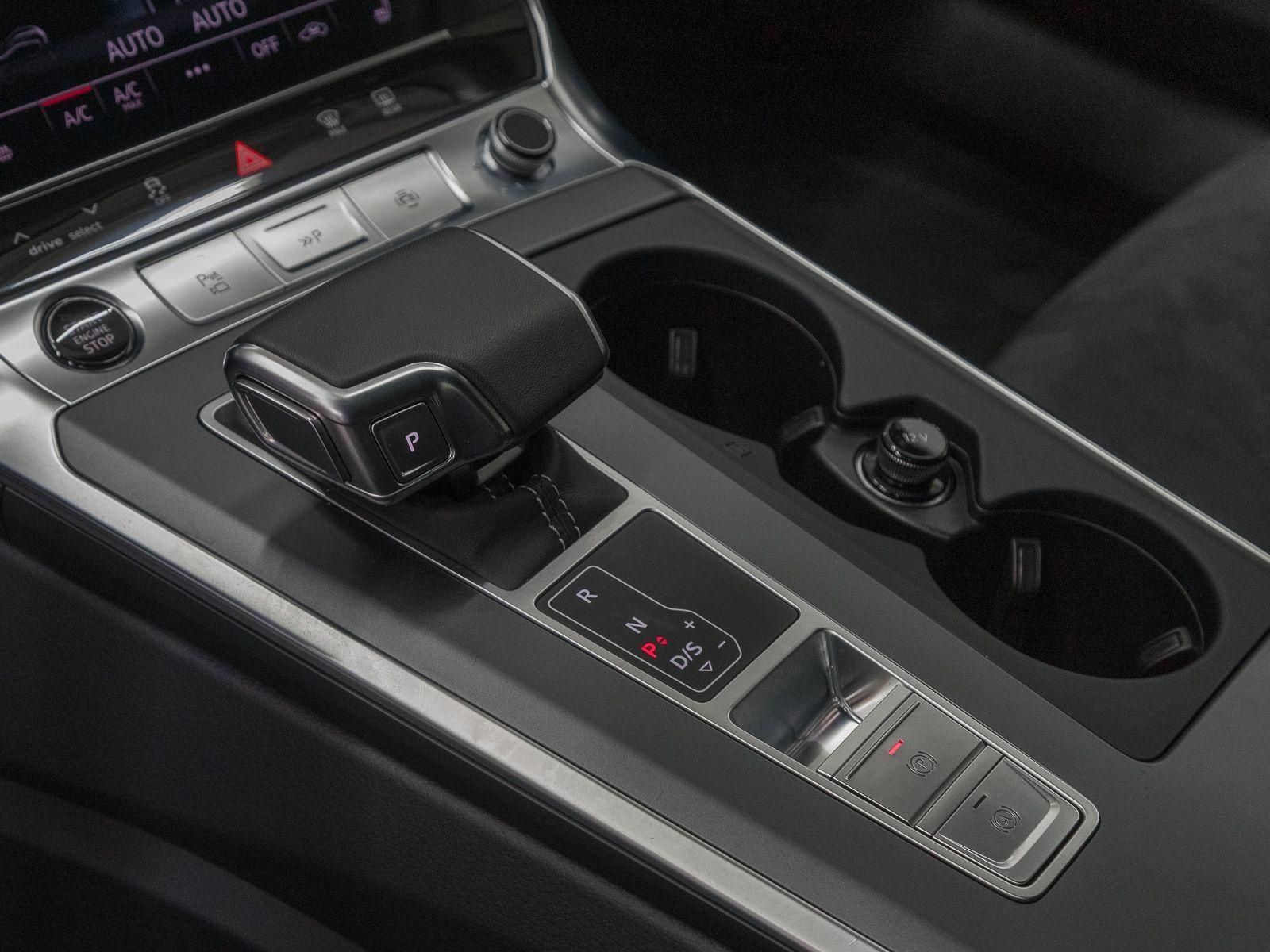Audi A6 Avant 40 TDI Q S LINE - Samsaru's Car Outlet