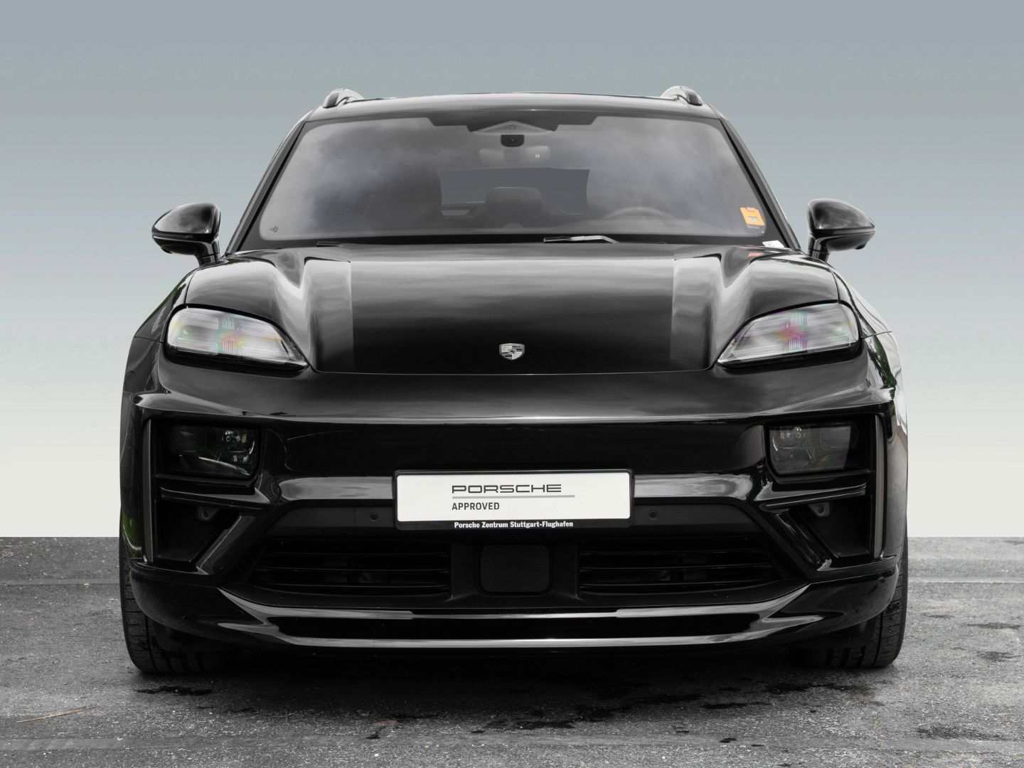 Porsche Macan Turbo Burmester AHK AR HUD Surround View