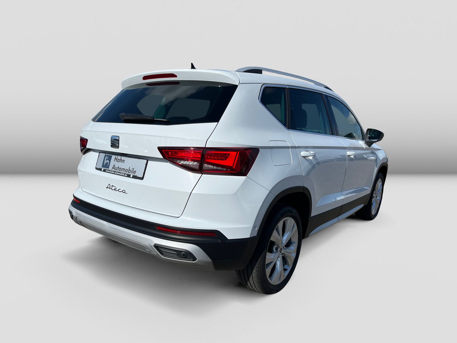 Seat Ateca 1.5TSI DSG Xperience  Navi AHK ACC LED CAM
