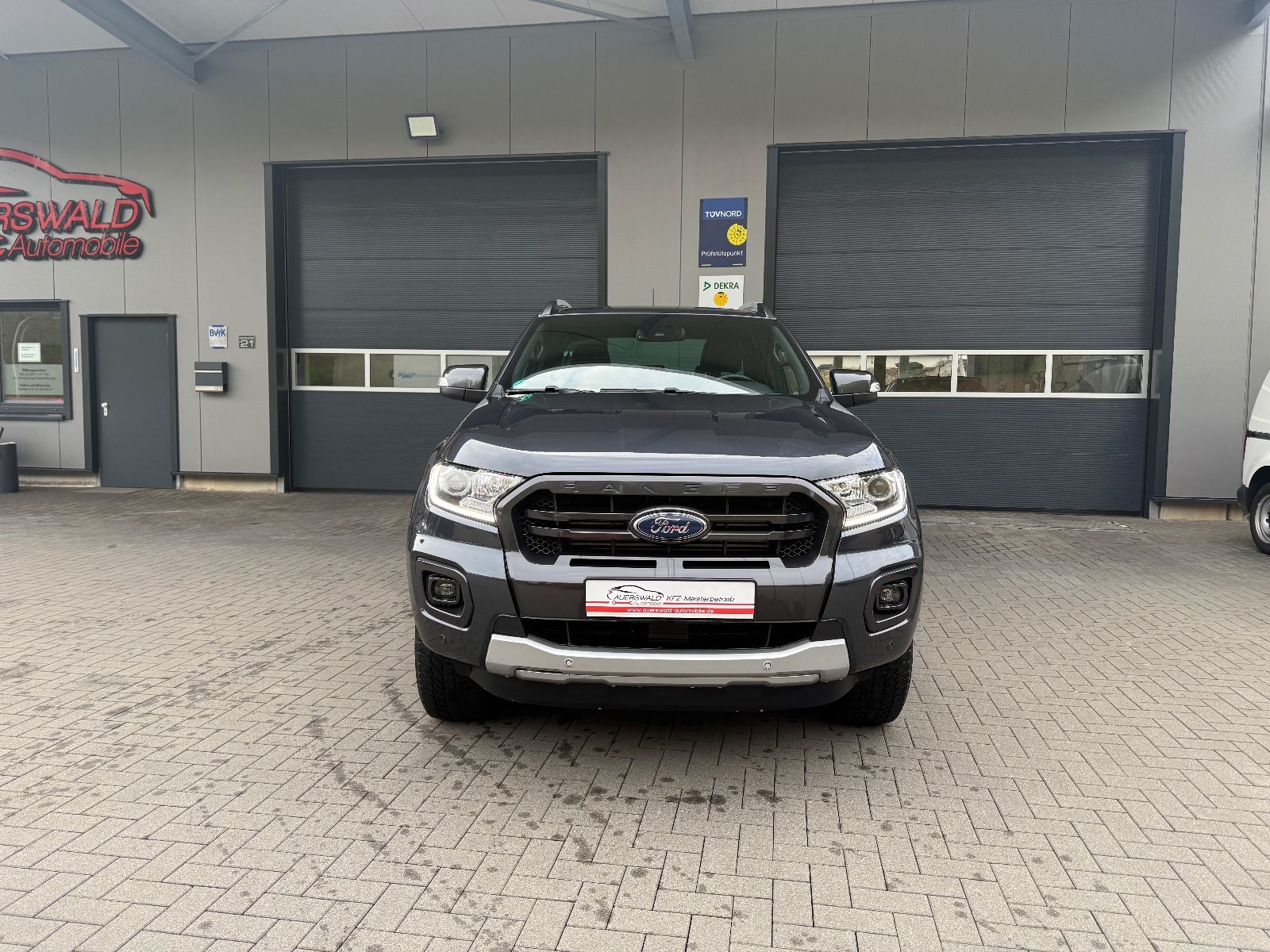 Ford Ranger Wildtrak DoKa 4x4 * ACC * APP * AHK * LED