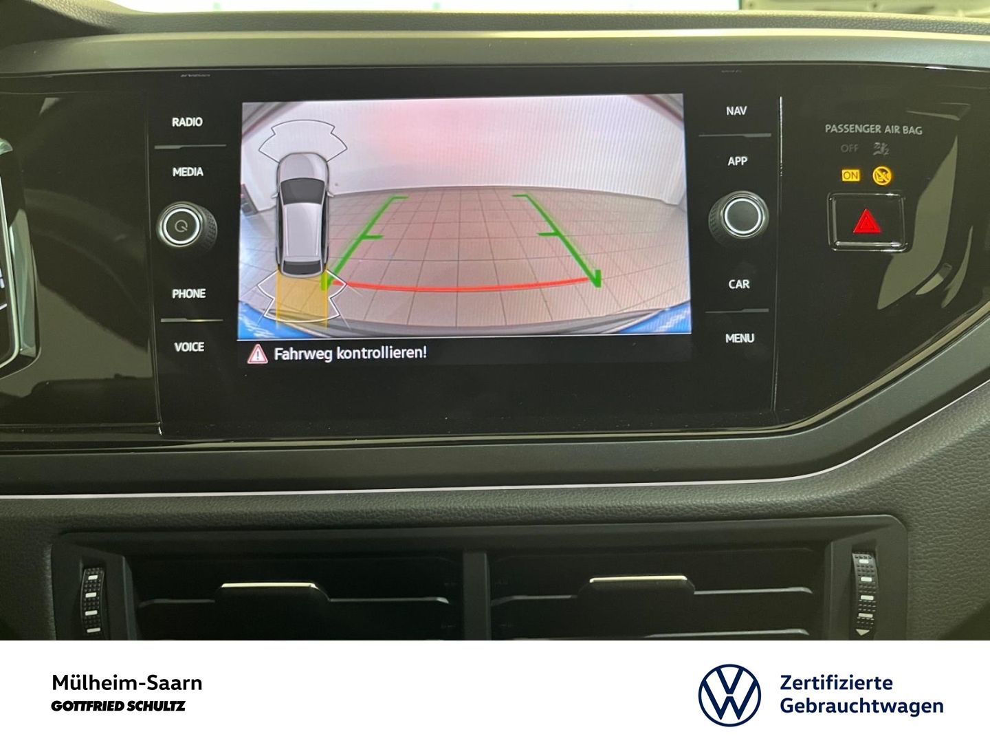 Volkswagen Taigo 1.0 TSI DSG R-Line - Samsaru's Car Outlet