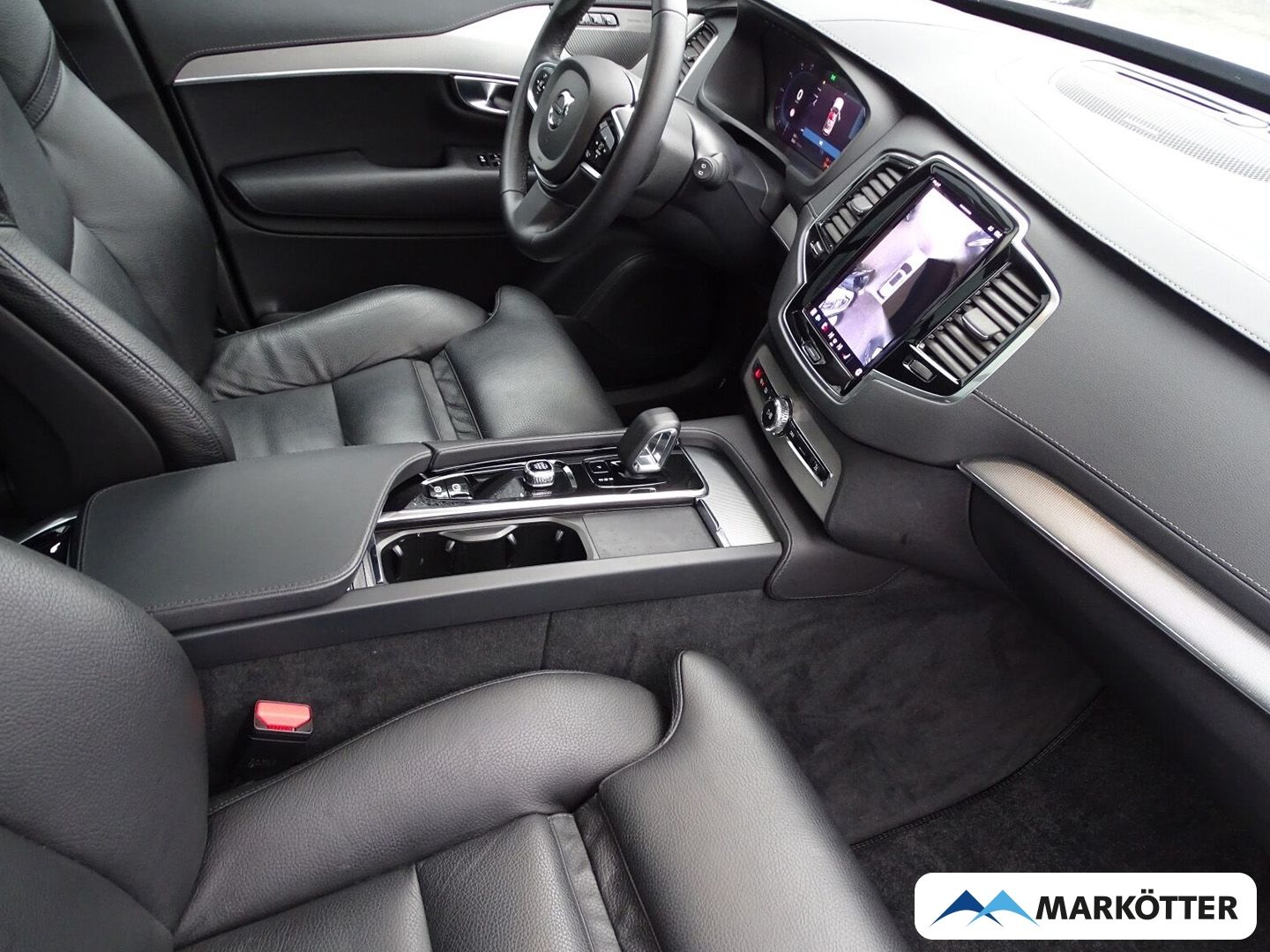 Volvo XC90 Plus Dark Recharge Plug-In Hybrid AWD 7-Sit