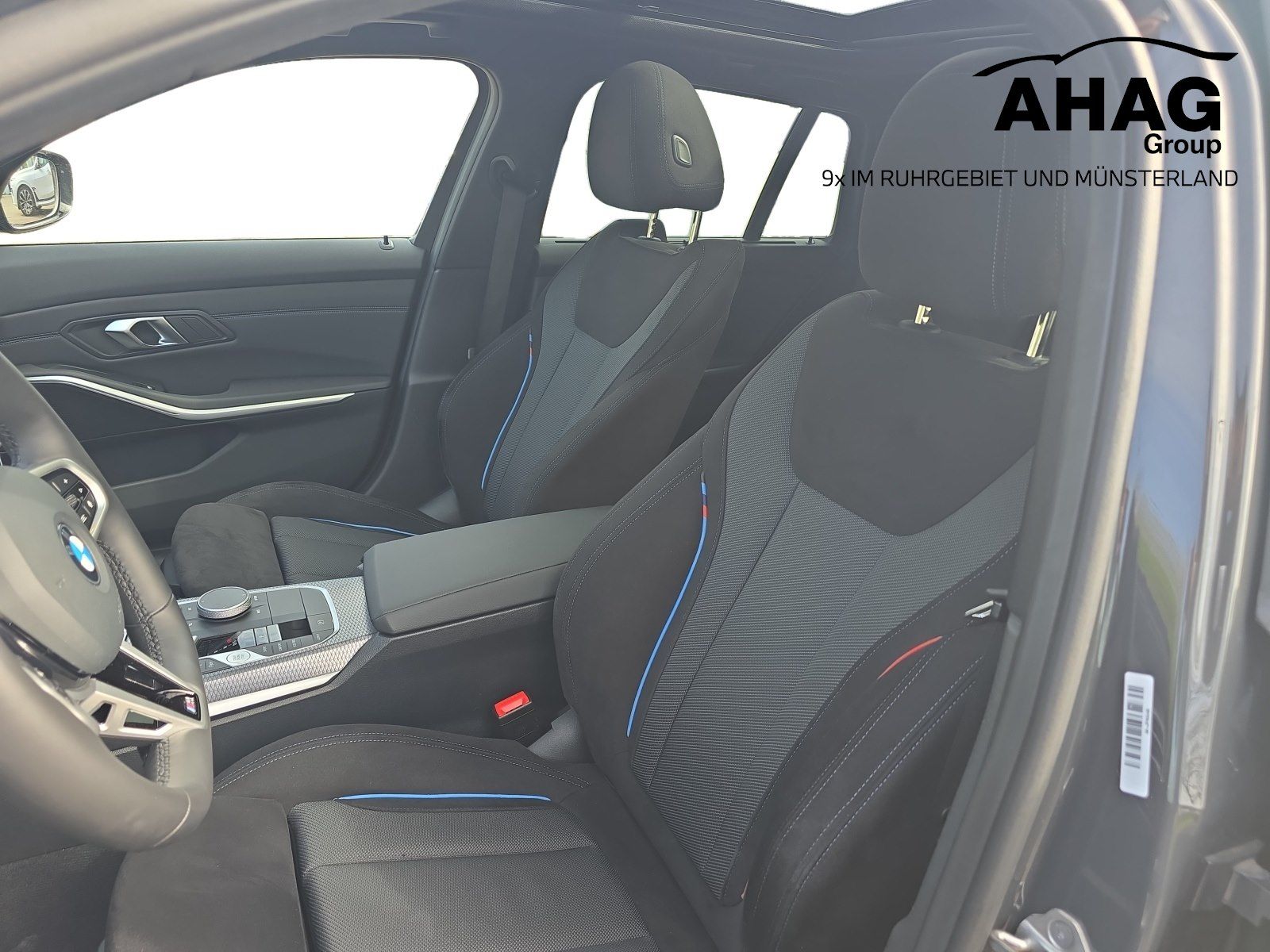 BMW 320i Tour. M Sport ACC HUD 360° Pano HiFi