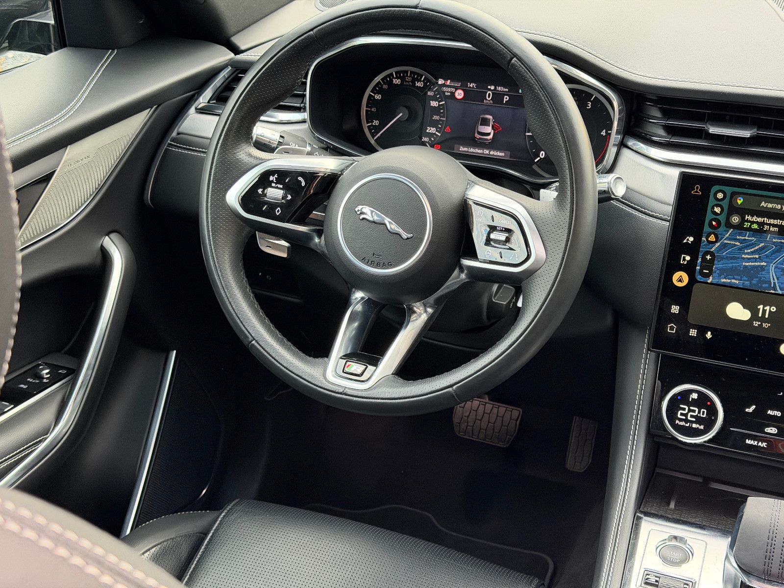 Jaguar F-Pace F-PACE R-Dynamic S AWD/PANO/3D-KAMERA