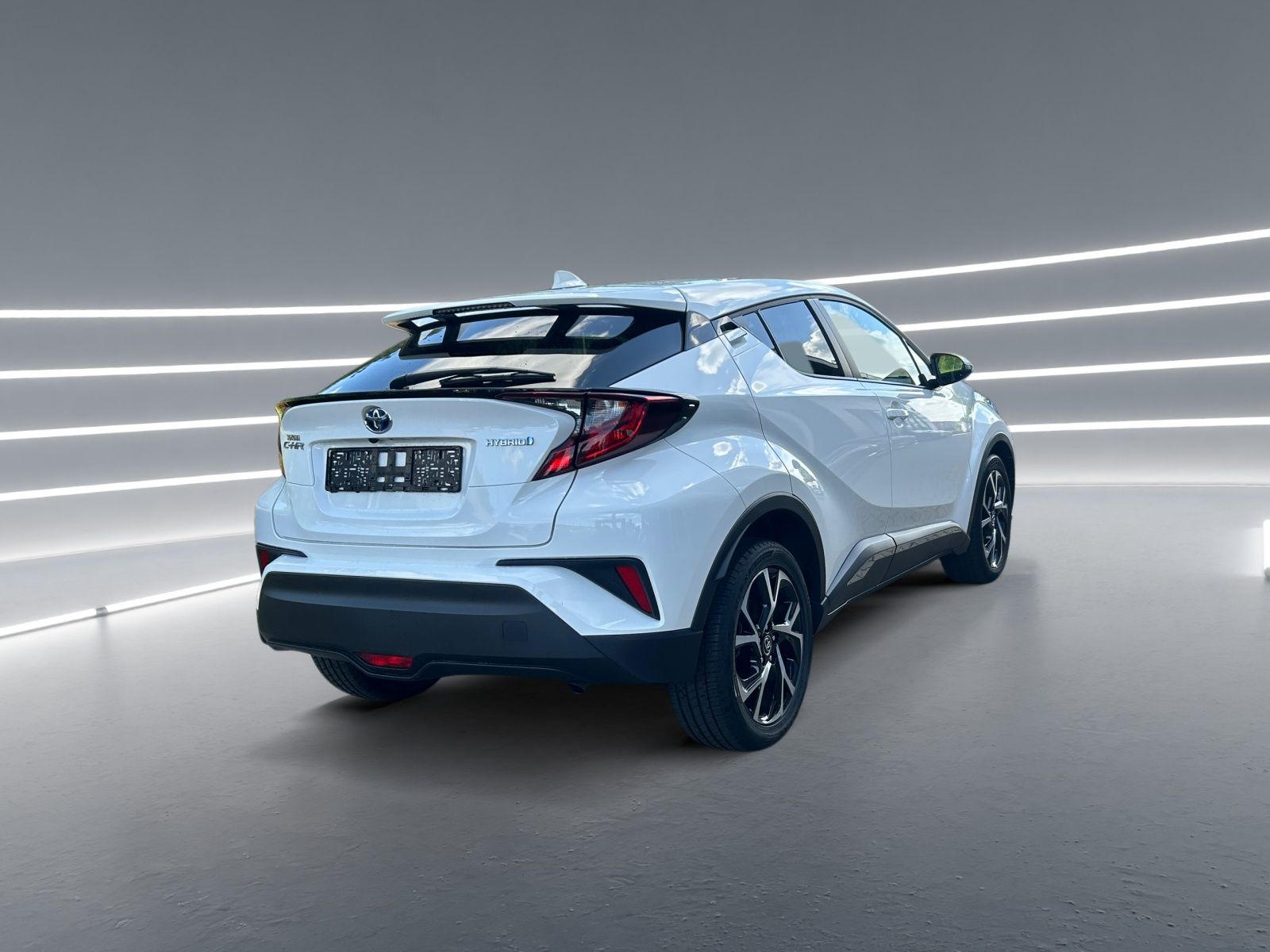 Toyota C-HR Hybrid 4x2 Flow - Samsaru's Car Outlet