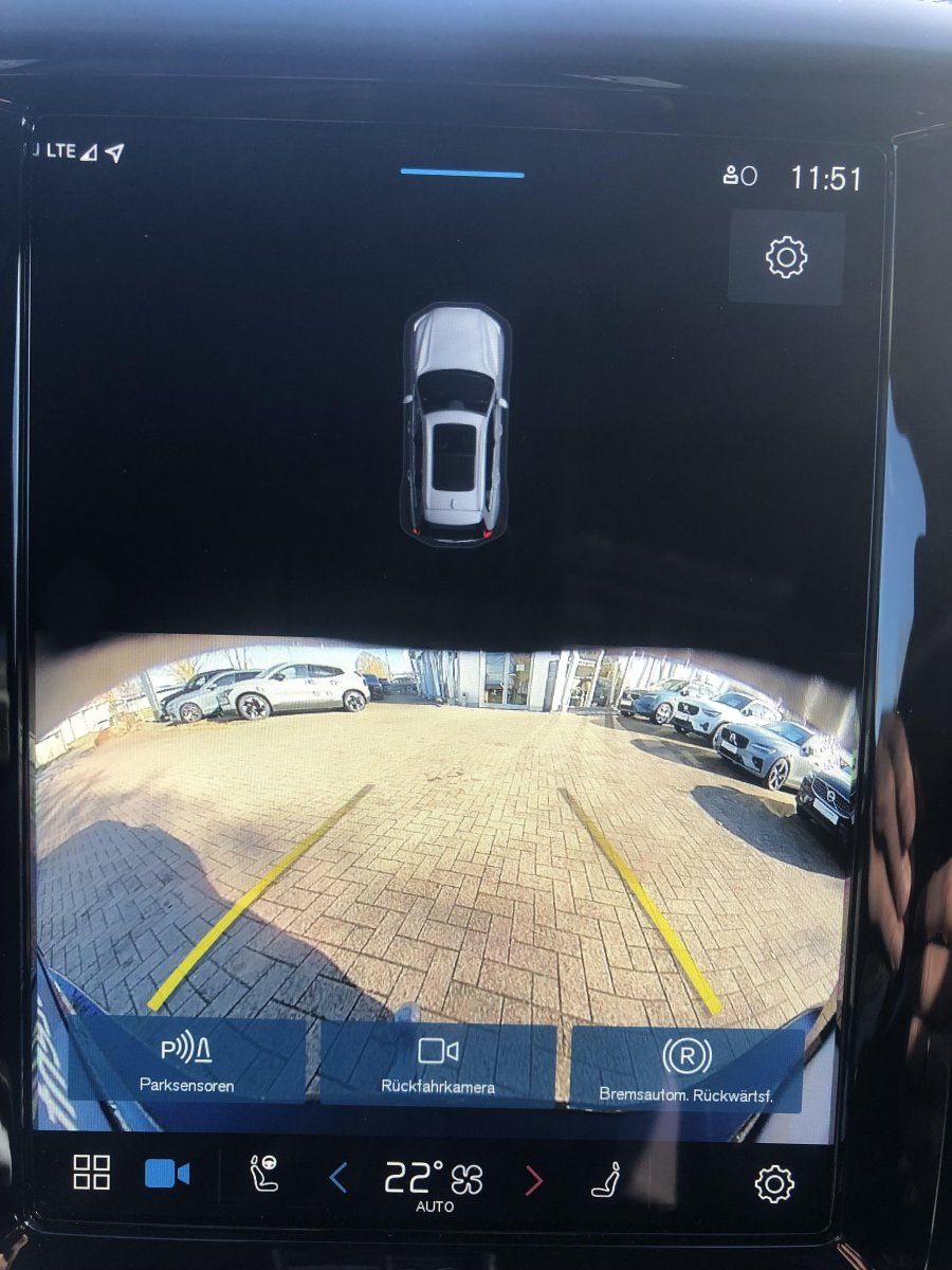 Volvo XC60 T6 AWD Plus Dark Plug in Hybrid