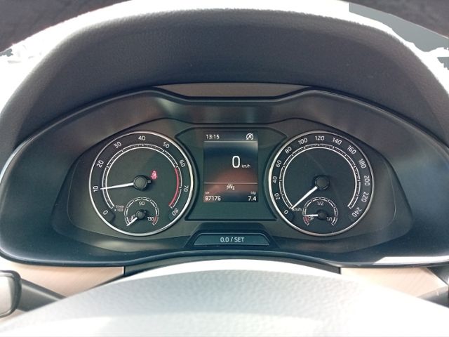 Skoda Kamiq 1.0 TSI Style - Samsaru's Car Outlet