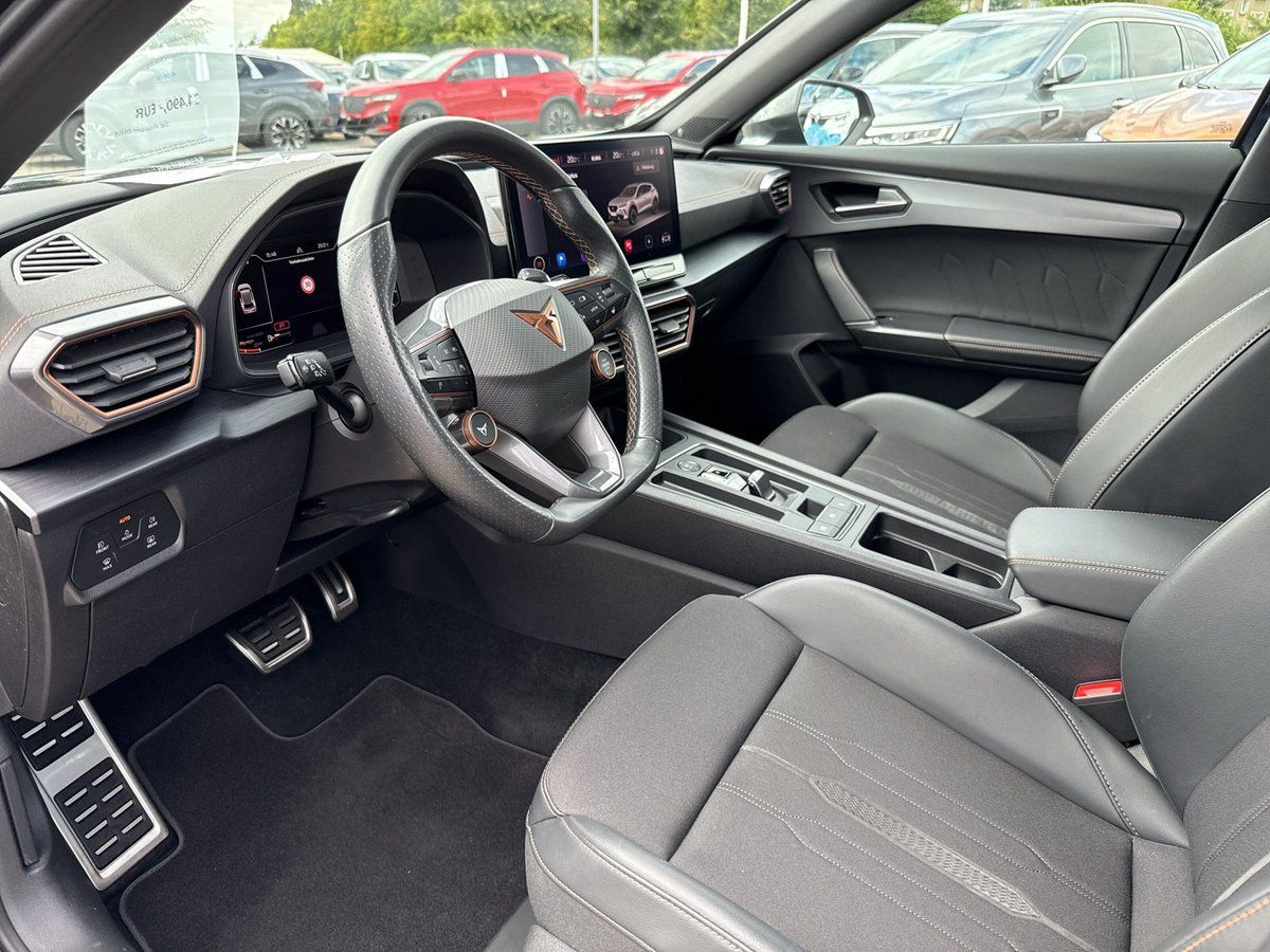 Cupra Formentor VZ 2.0 TSI 4DRIVE NAVI+PANO+AHZV+LED