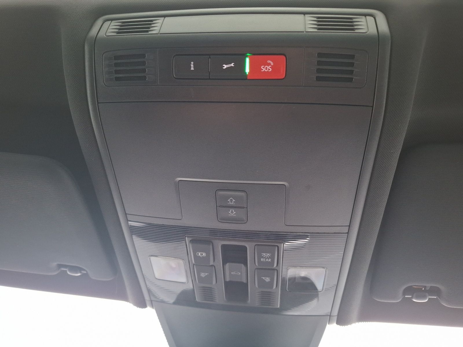 Seat Tarraco TSI FR DSG 4Drive LED AHK Navi AID Pano