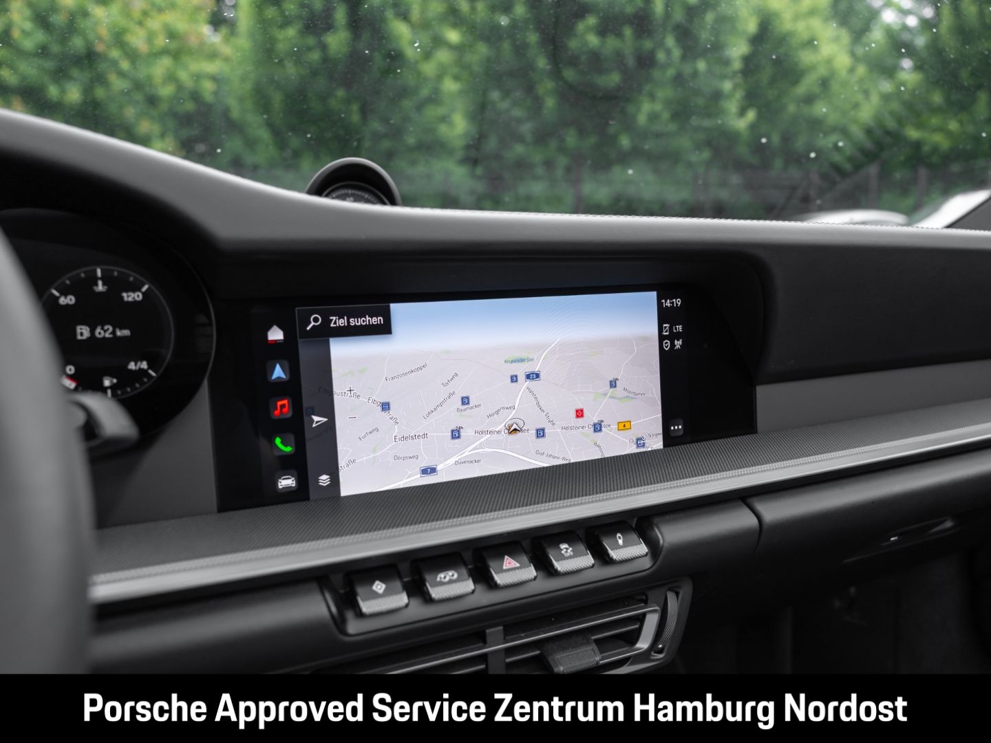 Porsche 992 (911) Carrera 4S Cabriolet Sportabgas BOSE