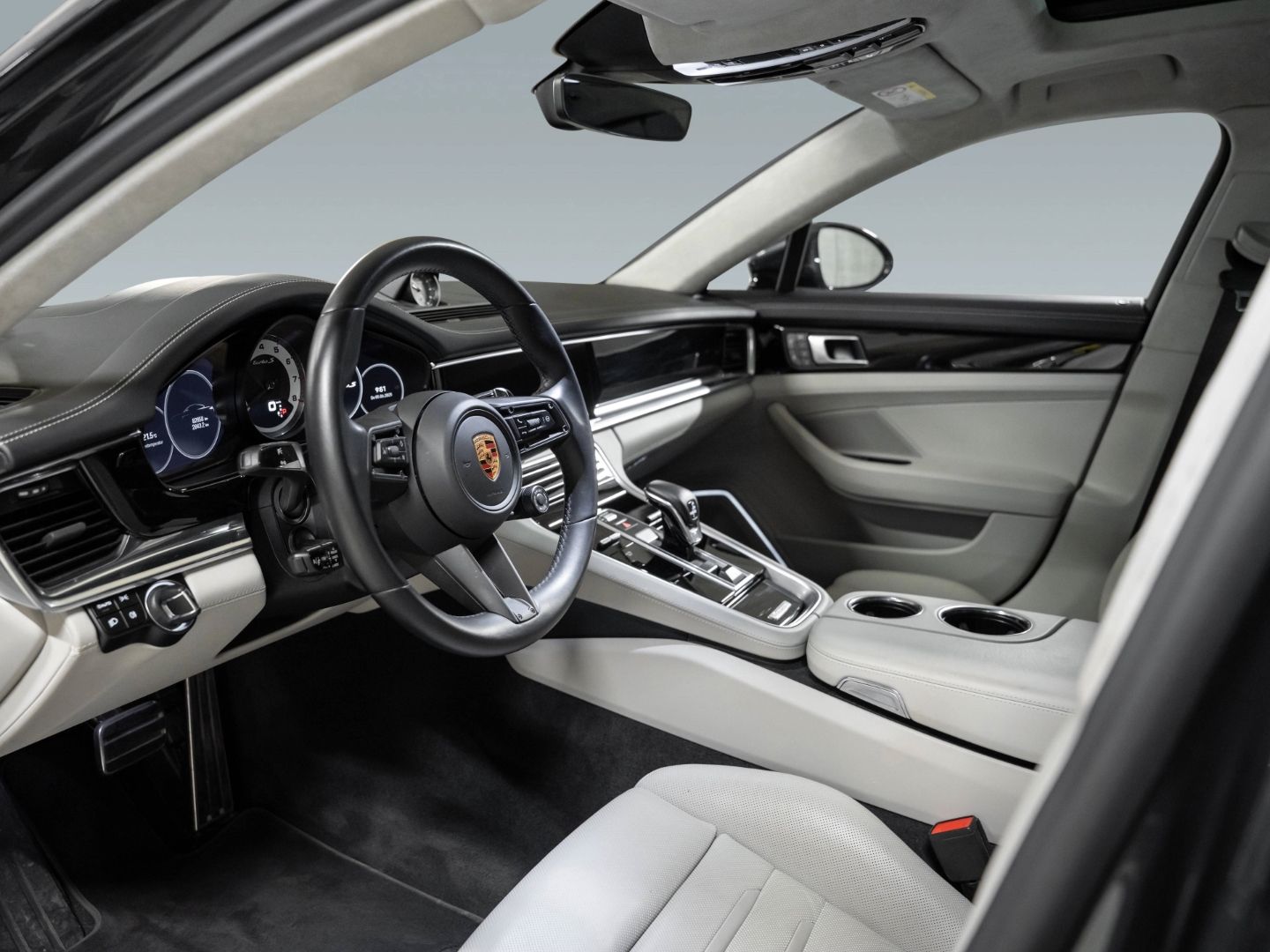 Porsche Panamera Turbo S Sport Chrono InnoDrive AHK BOSE