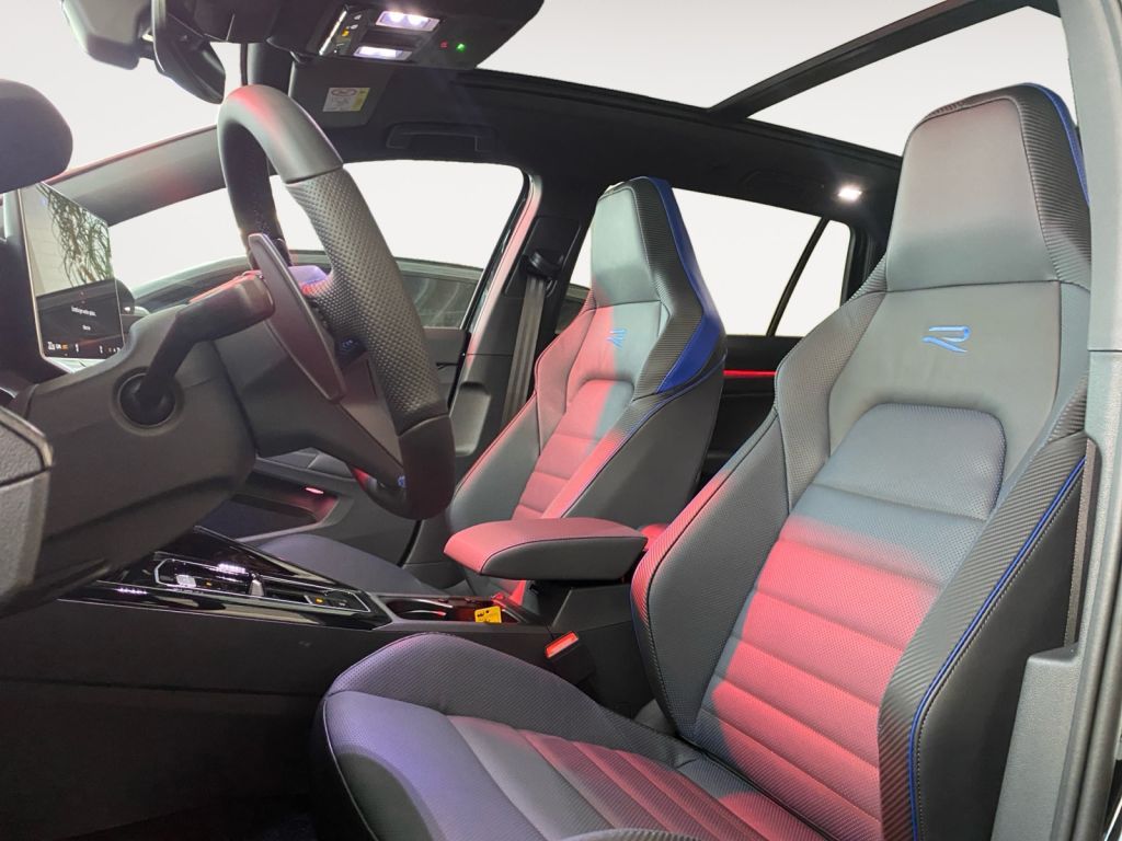 Volkswagen Golf Variant R Performance Black Style VOLL 5J G