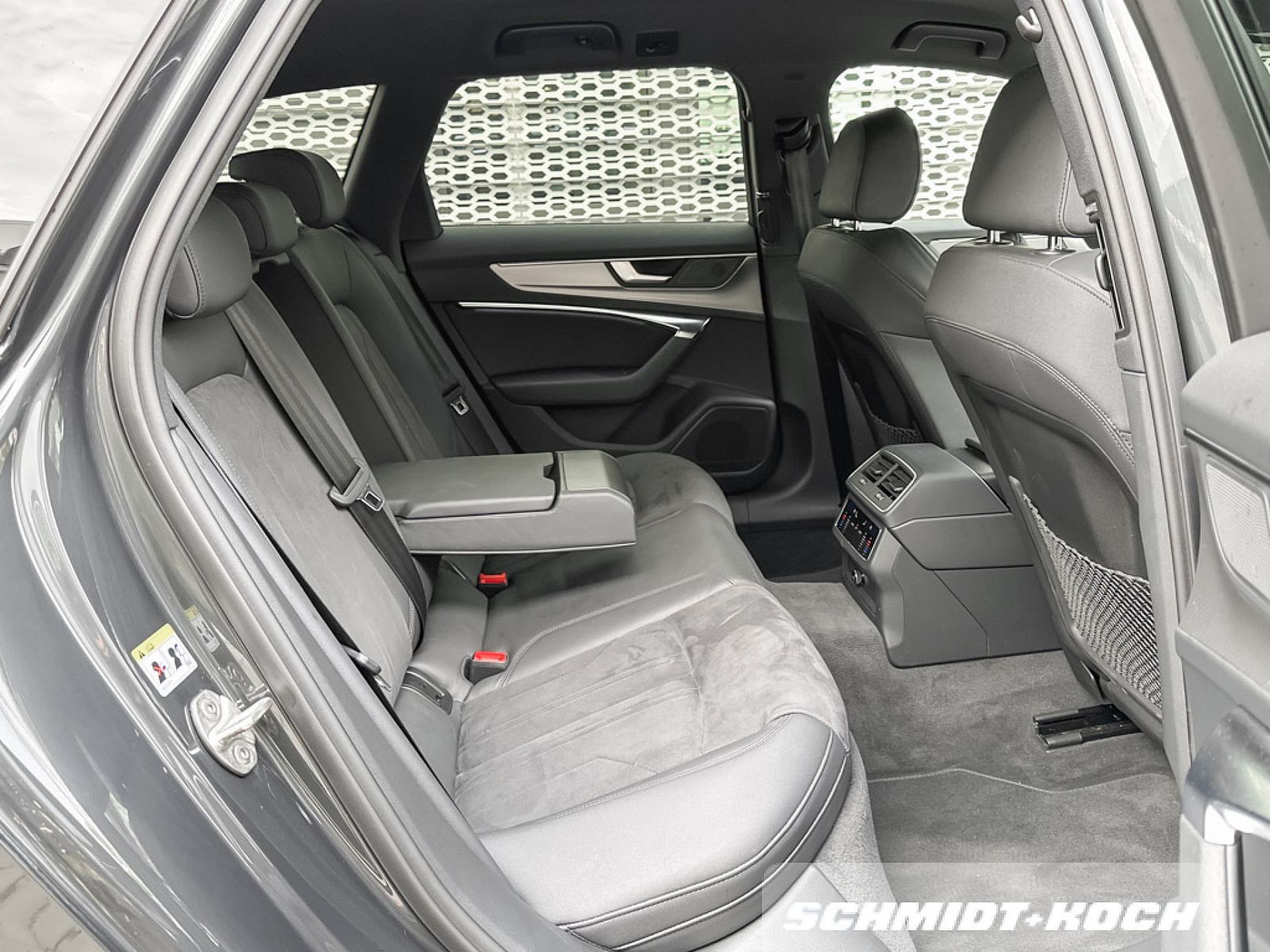 Audi A6 Avant 40 TDI advanced S tronic - Samsaru's Car Outlet