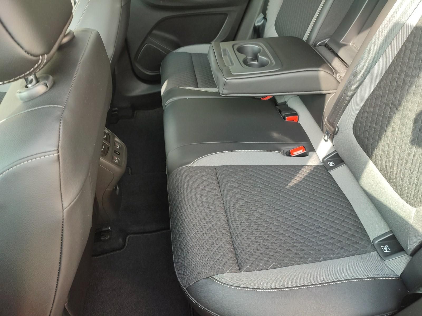 Opel Grandland X 1.2 Innovation - Samsaru's Car Outlet