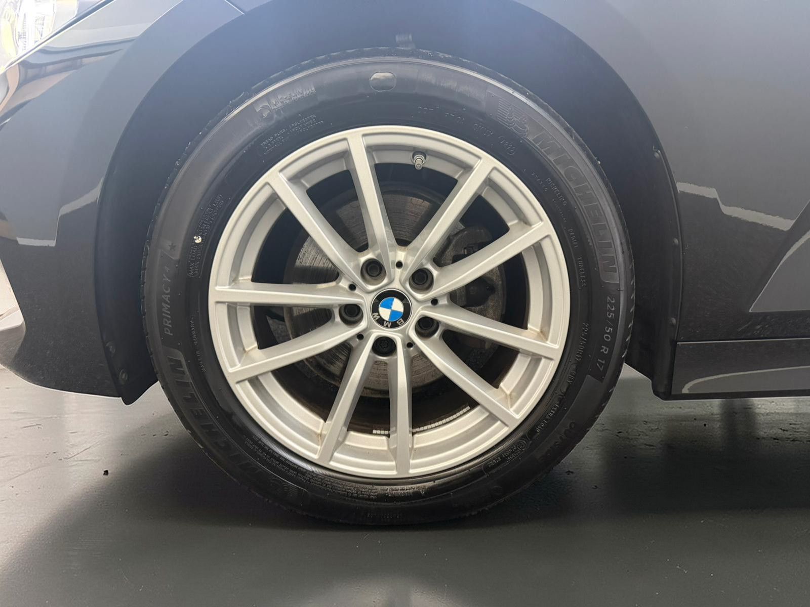 BMW 320d Limo xDrive Shadow-Line AHK*WIDE*LED*CARPLA