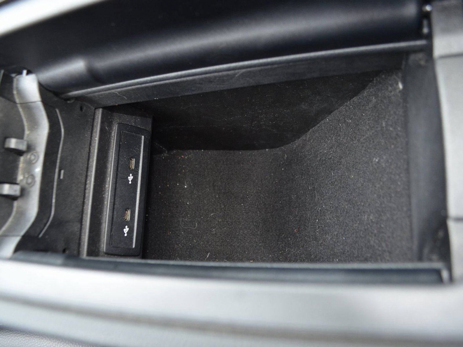 Mercedes-Benz e HYBR EDITION 2020 AMG - Samsaru's Car Outlet