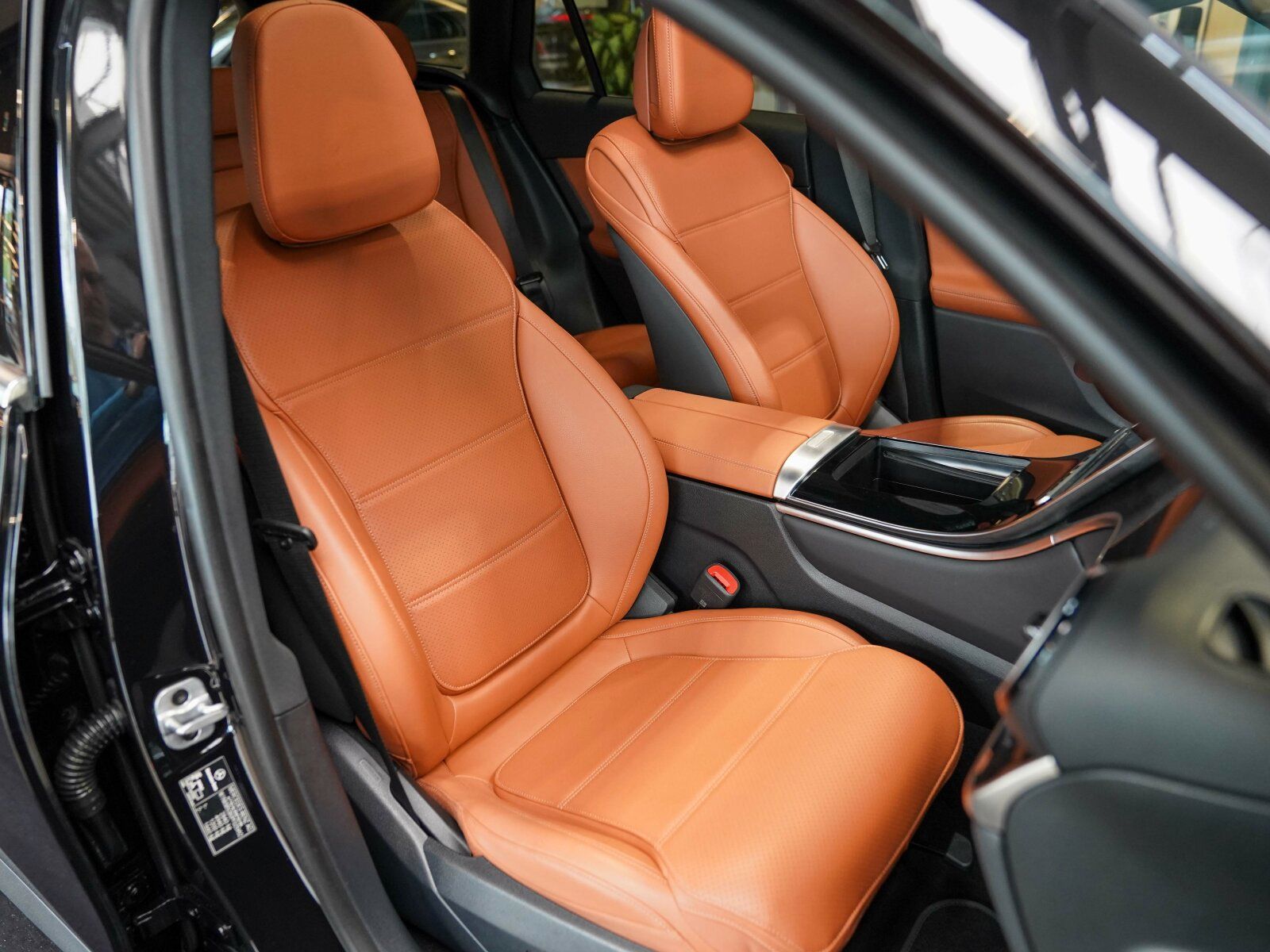 Mercedes-Benz GLC 300 e 4M AVANTGARDE Panoramadach DISTRONIC