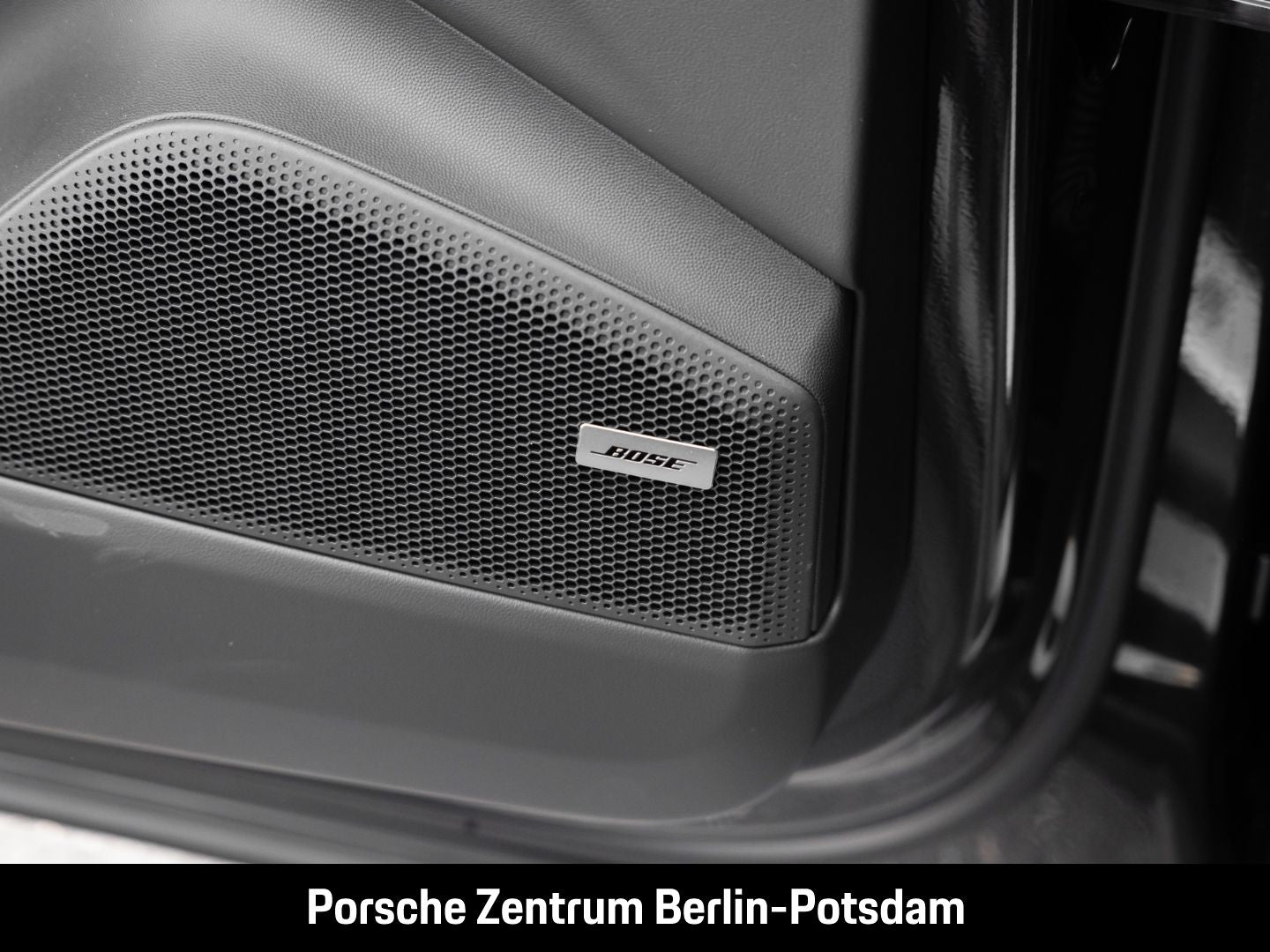 Porsche Macan 4 Abstandstempomat LED-Matrix BOSE Panoram