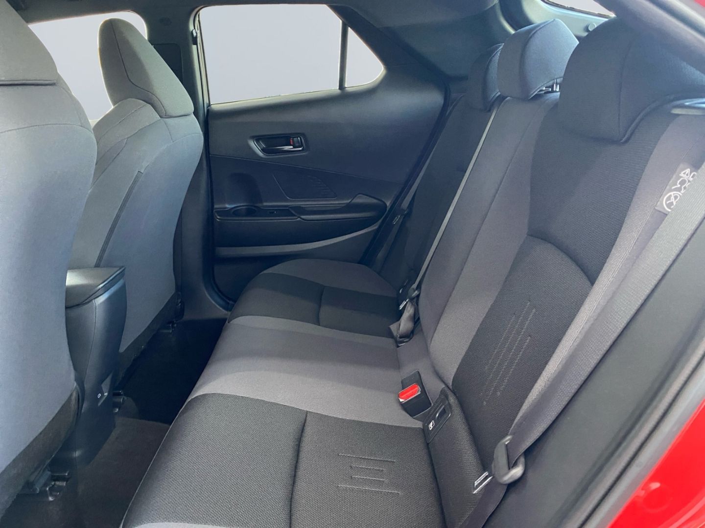 Toyota C-HR 1.8 Hybrid Team D *LED*ACC*CAM*SHZ*CarPlay*