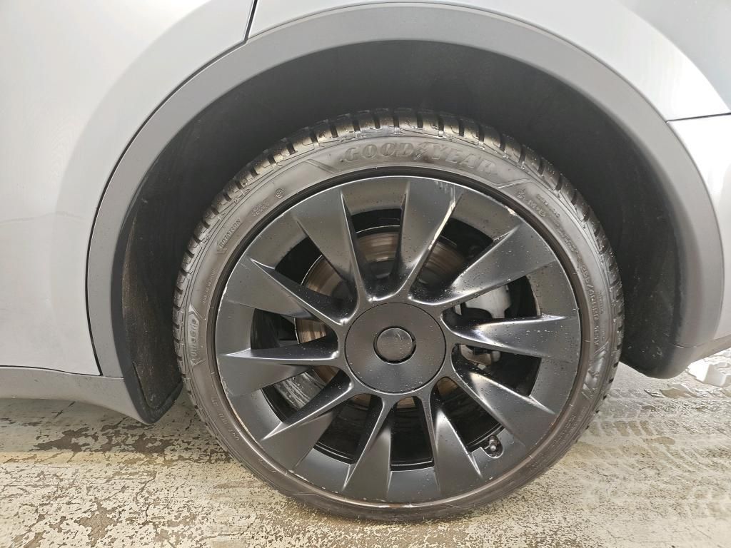 Tesla Model Y Long Range 351pk AWD 93% SoH [ TREKHAAK+
