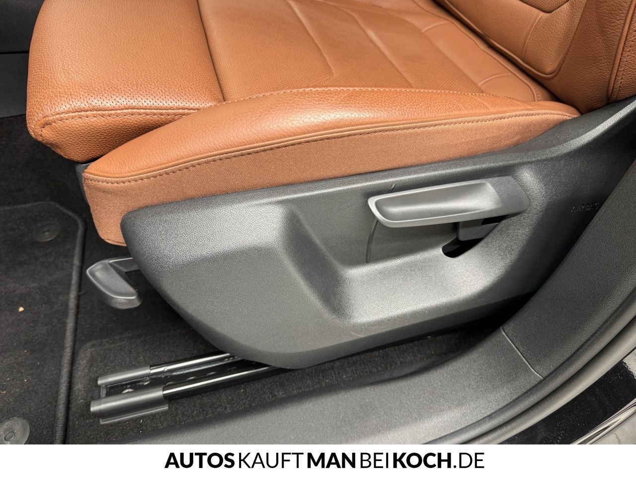 Skoda Kodiaq 2.0 TDI DSG 4x4 MATRIX NAVI 360° HUD ACC