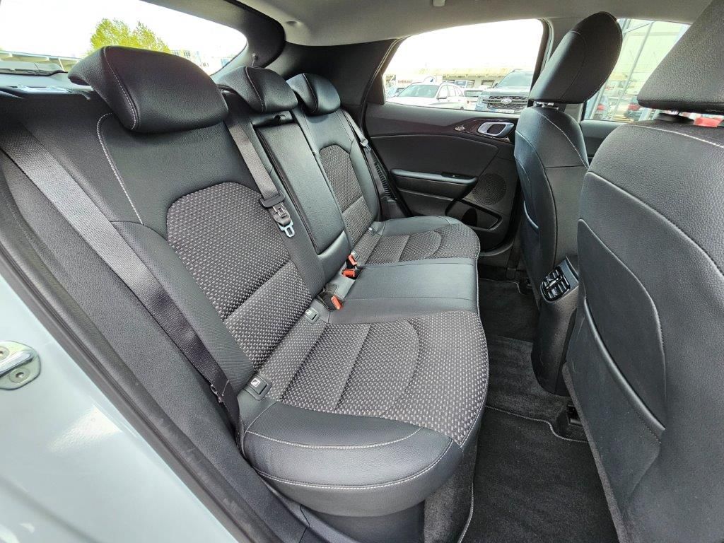 Kia XCeed 1.6 GDI DCT6 OPF Plug-in-Hybrid Vision - Samsaru's Car Outlet