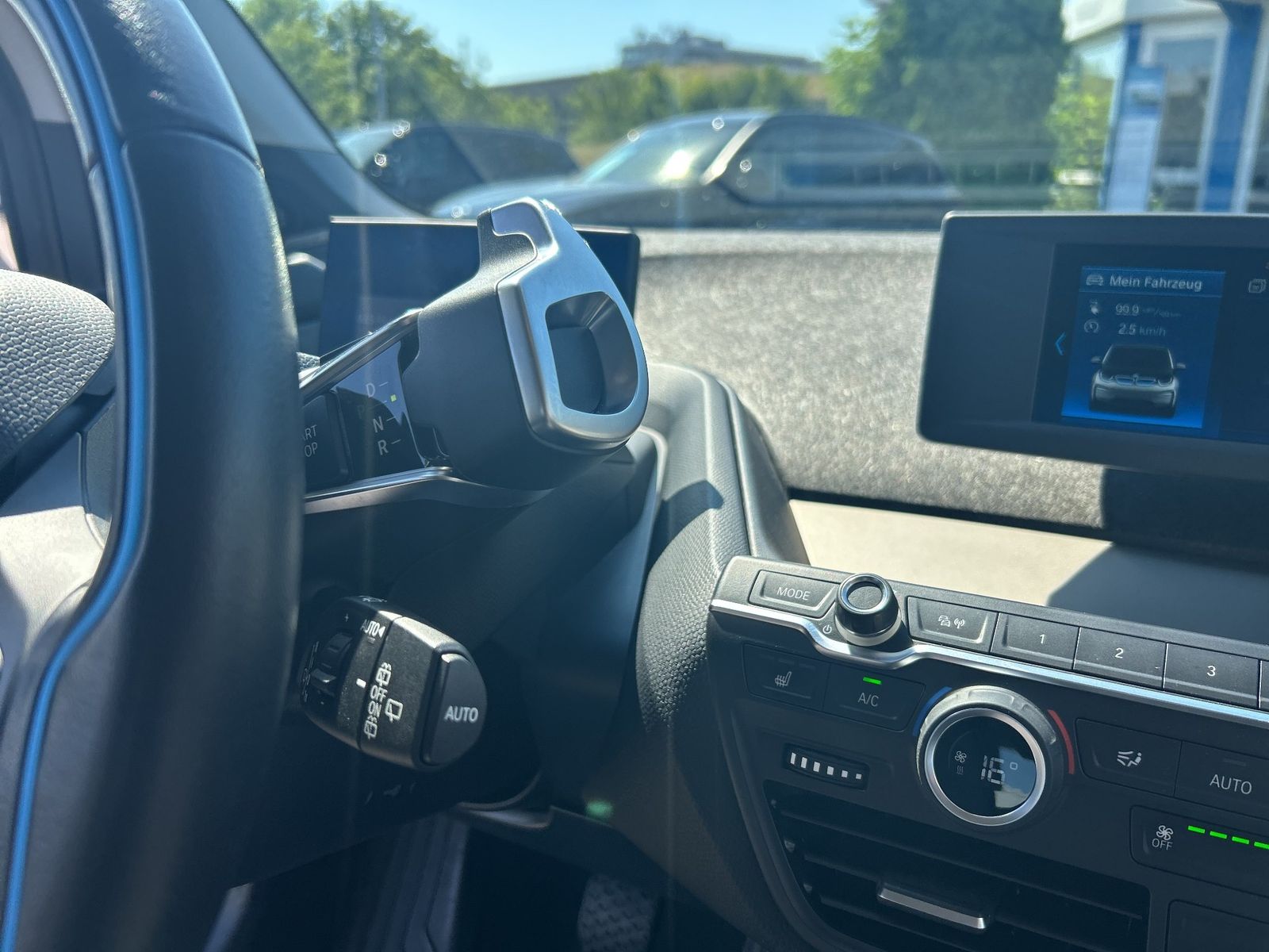 BMW i3 120Ah - Samsaru's Car Outlet
