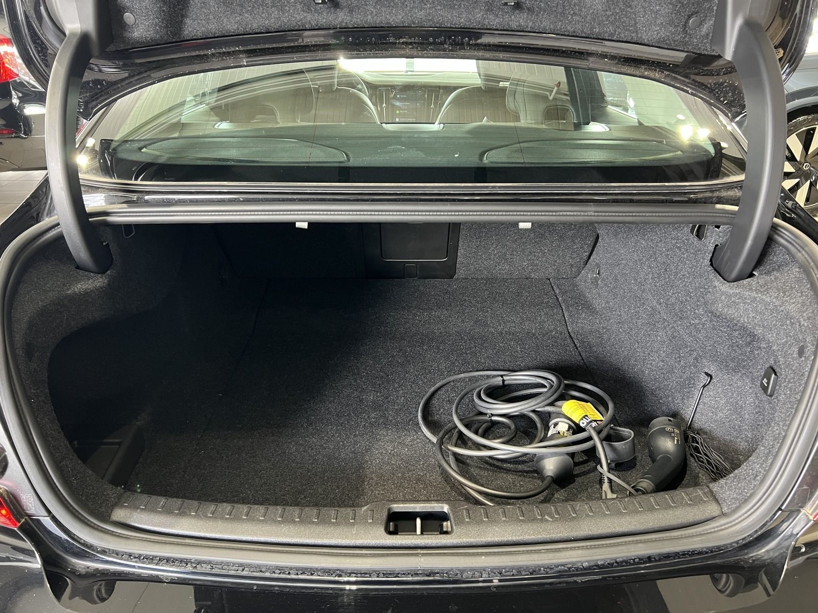Volvo S60 T8 Ultimate Dark Recharge AWD 360° HeadUp