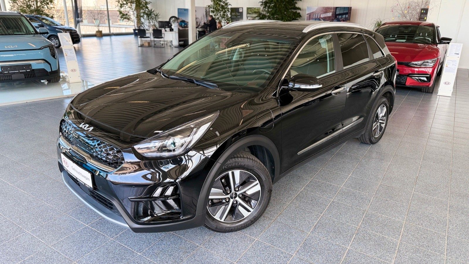 Kia Niro 1.6 Spirit Plug-in Hybrid - Samsaru's Car Outlet