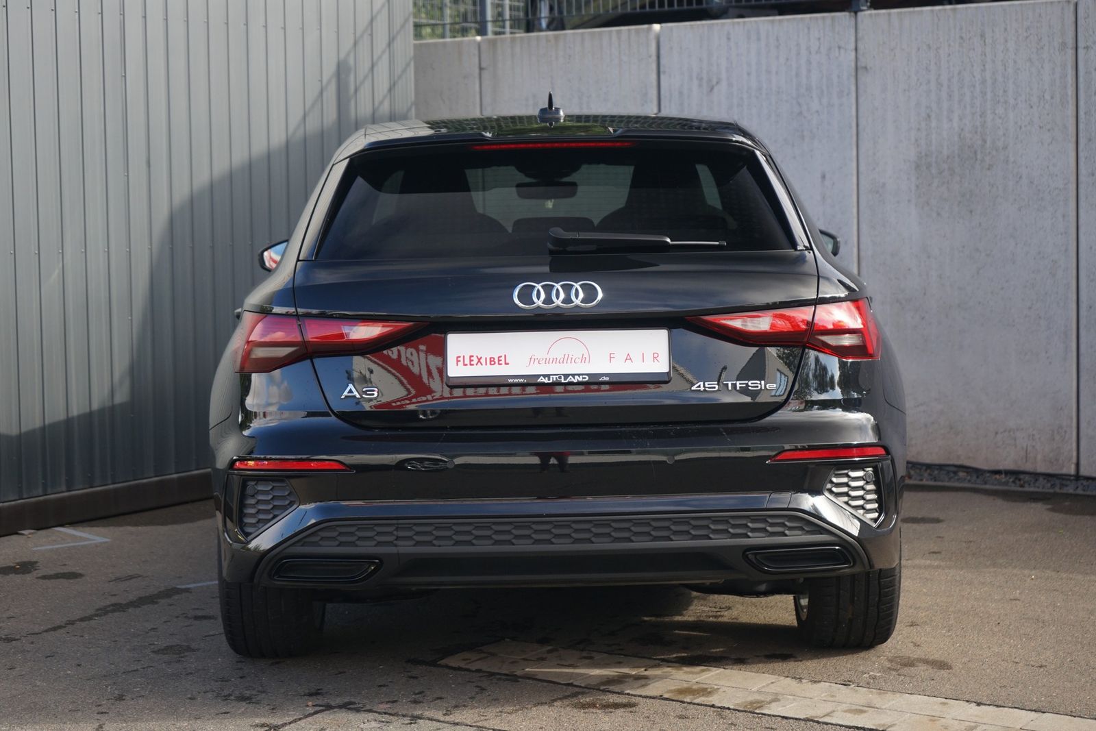 Audi A3 Sportback 45 TFSI e S-line Klimaaut. LED Navi