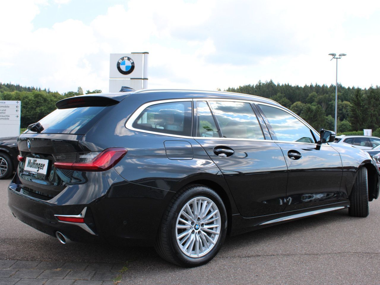 BMW 320d T - Samsaru's Car Outlet